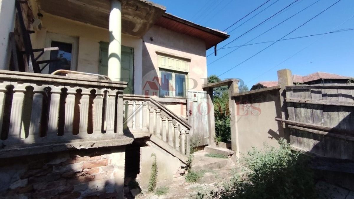 Продажба Къща гр. Павликени - с. Караисен 124m²