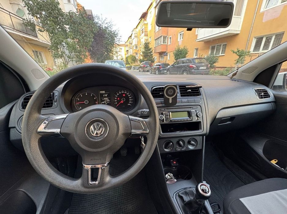 Vând Volkswagen Polo 1.2 benzina
