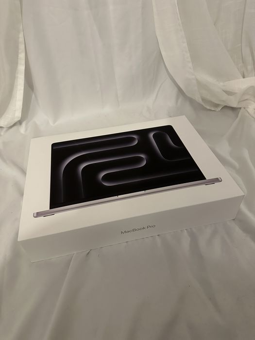 Macbook M4 Pro 16 inch 24GB RAM Sigilat