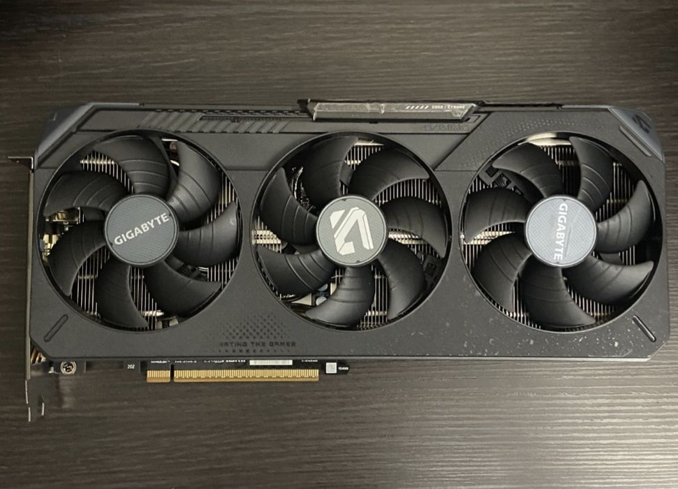 Видеокарта RX 9070xt