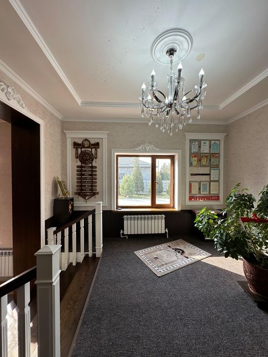 Благоустроенный 2-х этажный дом в микрорайоне "ТАСКЕН", 22,5 сотки.