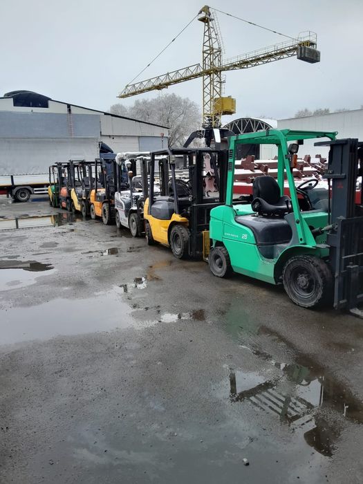 Кара вилачный погрузчик