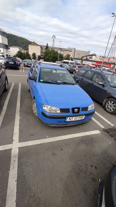 Schimb mașina Seat Cordoba Break cu Motocicleta sau ATV