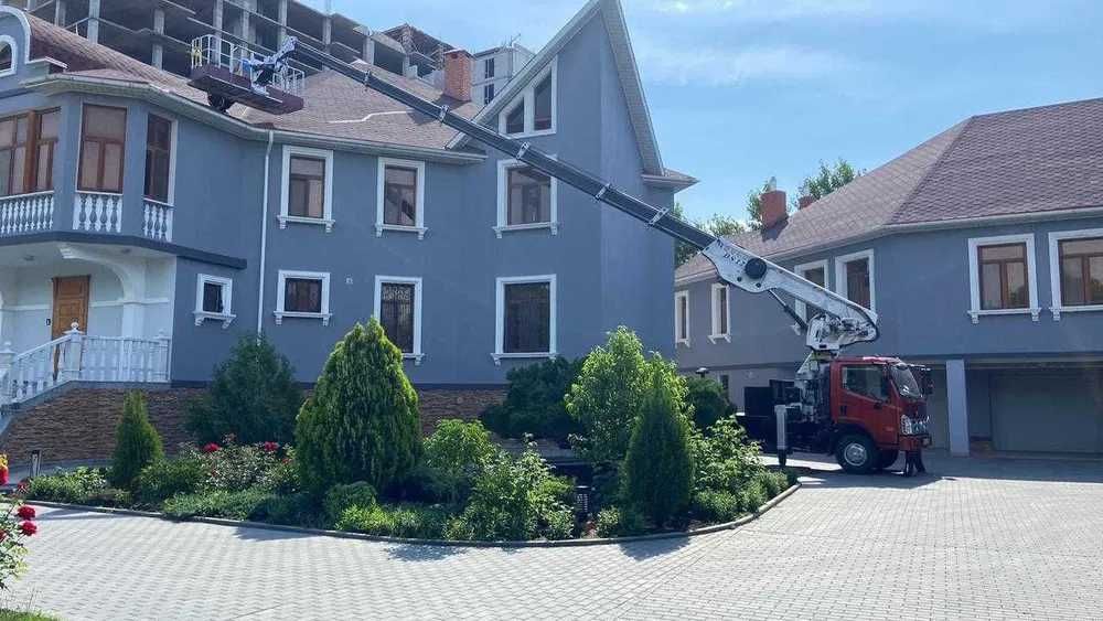 услуги агп 28 метр маленькая телескоп иномарка