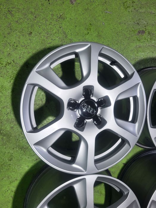 16 5x112 Audi A4 B8 A3 A6 Vw Touran Caddy Golf Skoda 5х112
