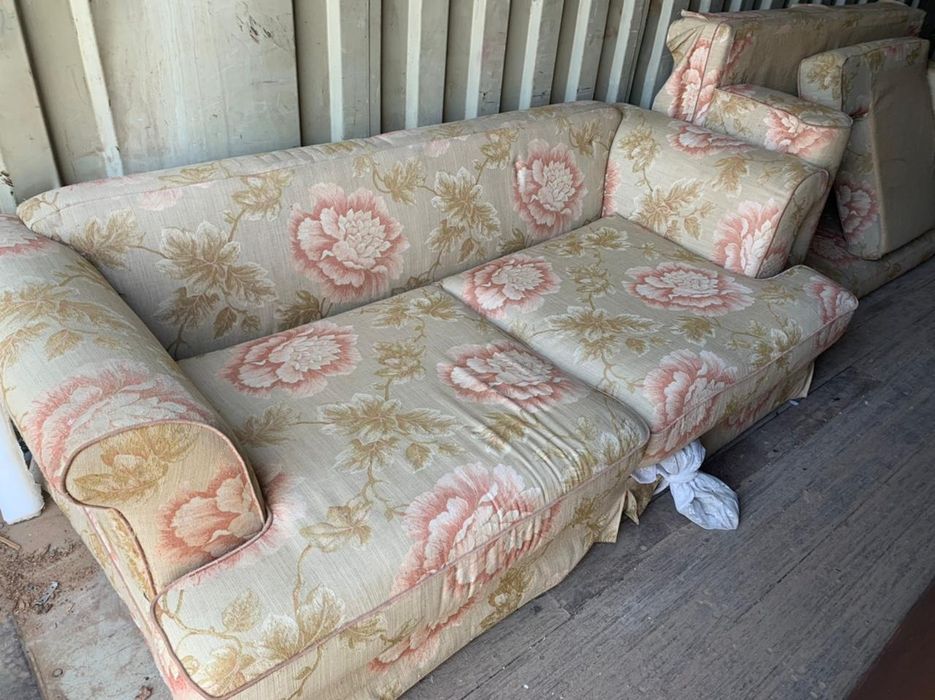 Мягкая мебель полный комплект