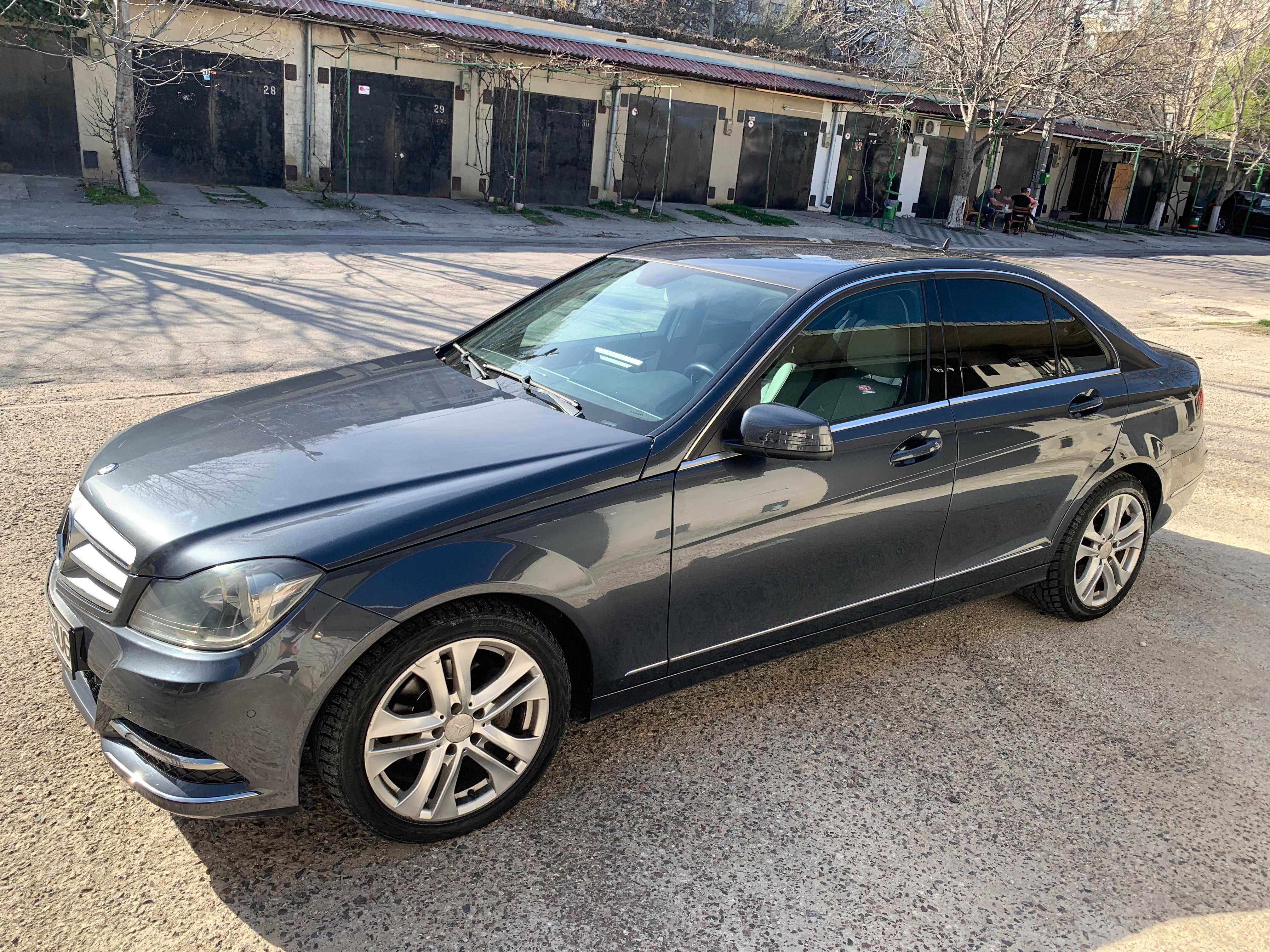 MERCEDES-BENZ C200 CDI W204 2013 Avantgarde