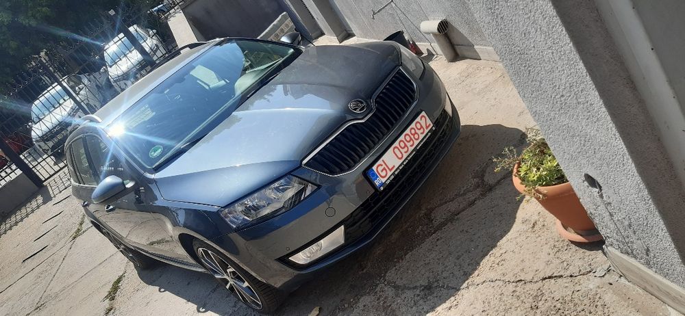 Scoda octavia 1,6 motorina