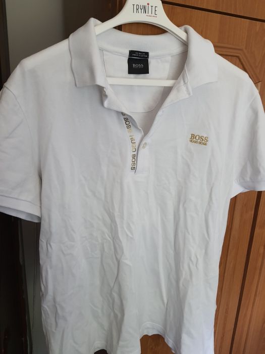 Vând tricou Versace