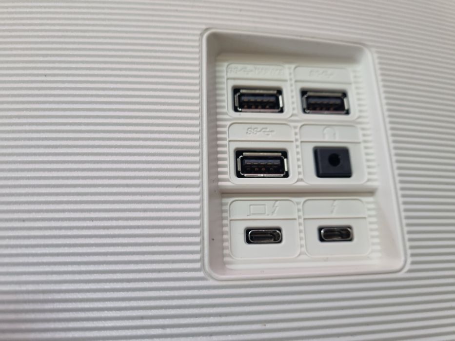 Геймърски монитор 34 инча Samsung ViewFinity S6