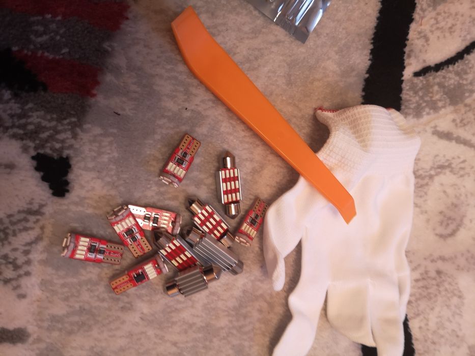 Set becuri interior Volswagen golf