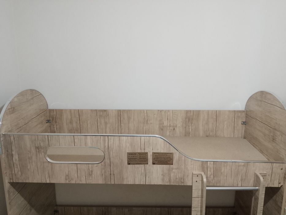 Bolalar uchun divan 2 qavatli