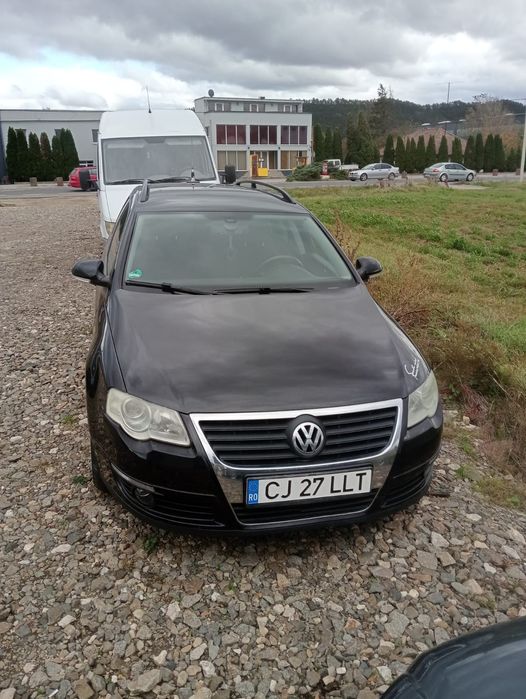 Vand pentru piese de schimb passat B6 anul 2007
