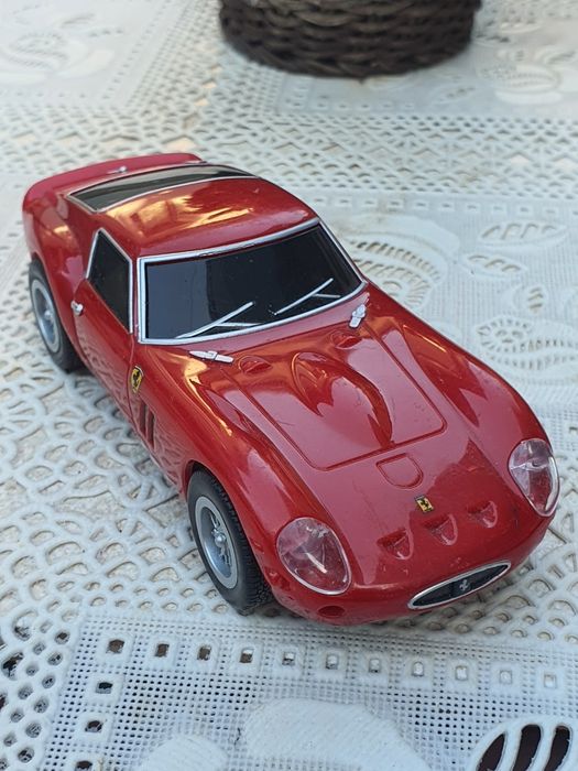 Ferrari 250 GTO  1/38