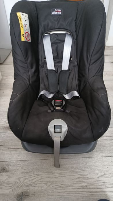 Britax Romer 9-18 kg cu insertie bebelus