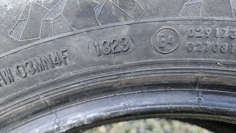 2бр гуми 205 55 16 дот 23 семперит