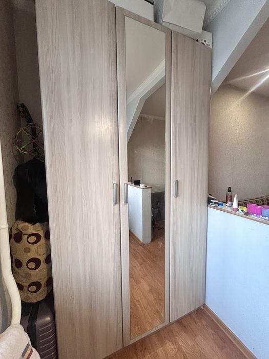 Шкаф в отличном состоянии. Для офиса и дома