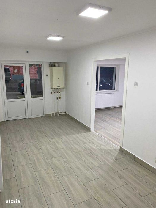 Spatiu comercial d-va nord zona foarte buna