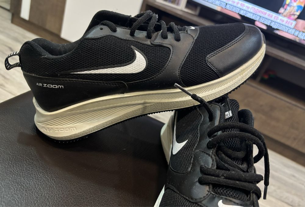 Маратонки Nike zoom air