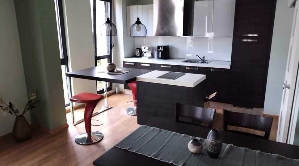 Дава се под наем Двустаен апартамент в Пловдив, Център - 65 кв.м за 750 € - Снимка #1
