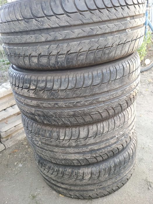 Anvelope vară 195/50/15