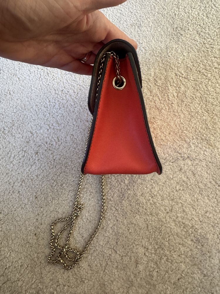 Furla чанта оригинал