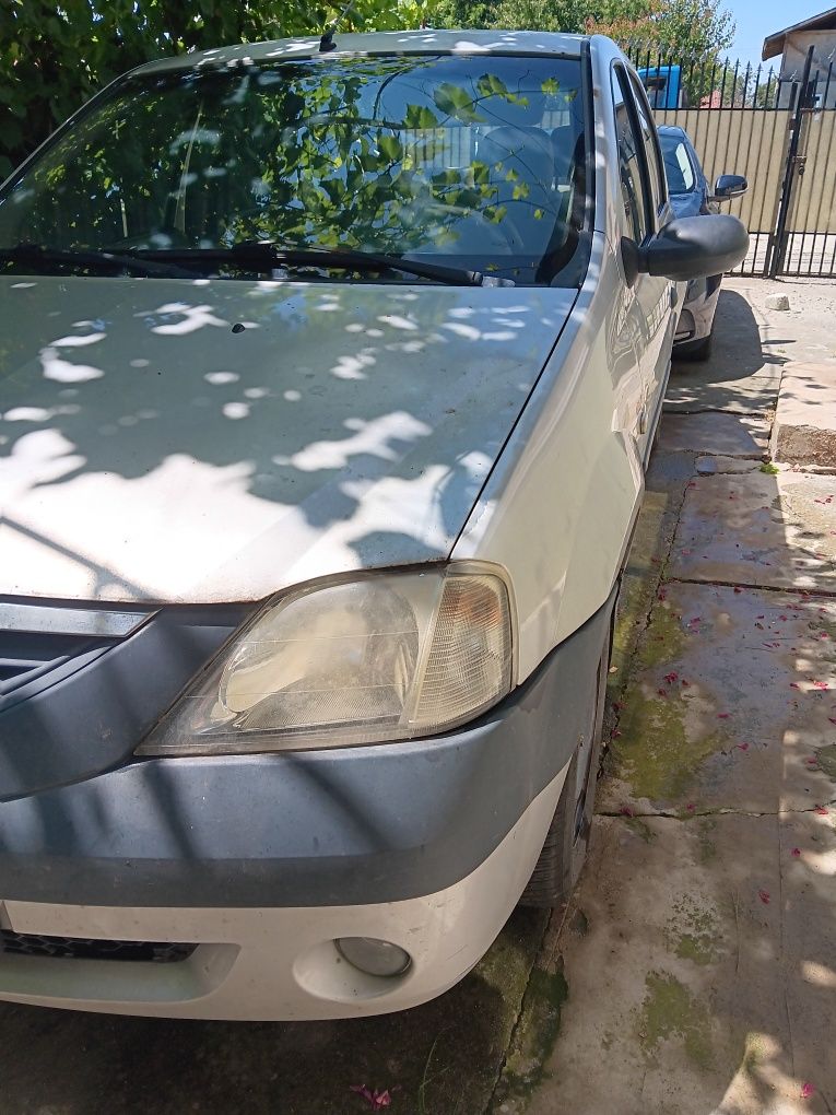 Vând Dacia logan 1.6 MPI 2007 km 217600