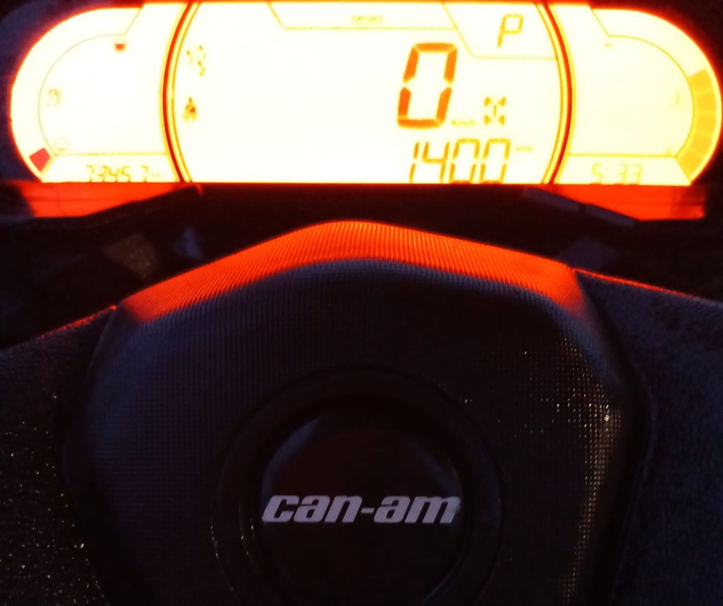 Vand Can-am Maverick 1000cm
