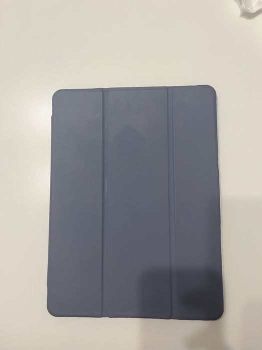 iPad 9 64GB ecran spart, functioneaza bine fara probleme