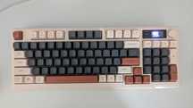 Tastatura gaming wireless FreeWolf M96, Afisaj electronic, Bluetooth