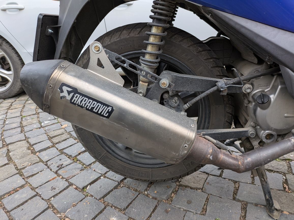 Evacuare Akrapovic Piaggio/Vespa/Honda