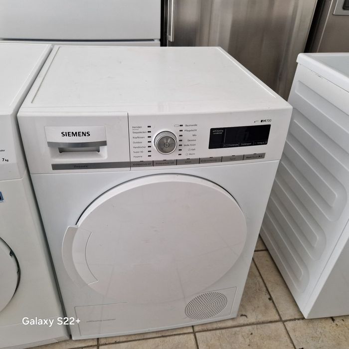 Кондензна сушилня с термопомпа 8кг.А+++ SIEMENS IQ700