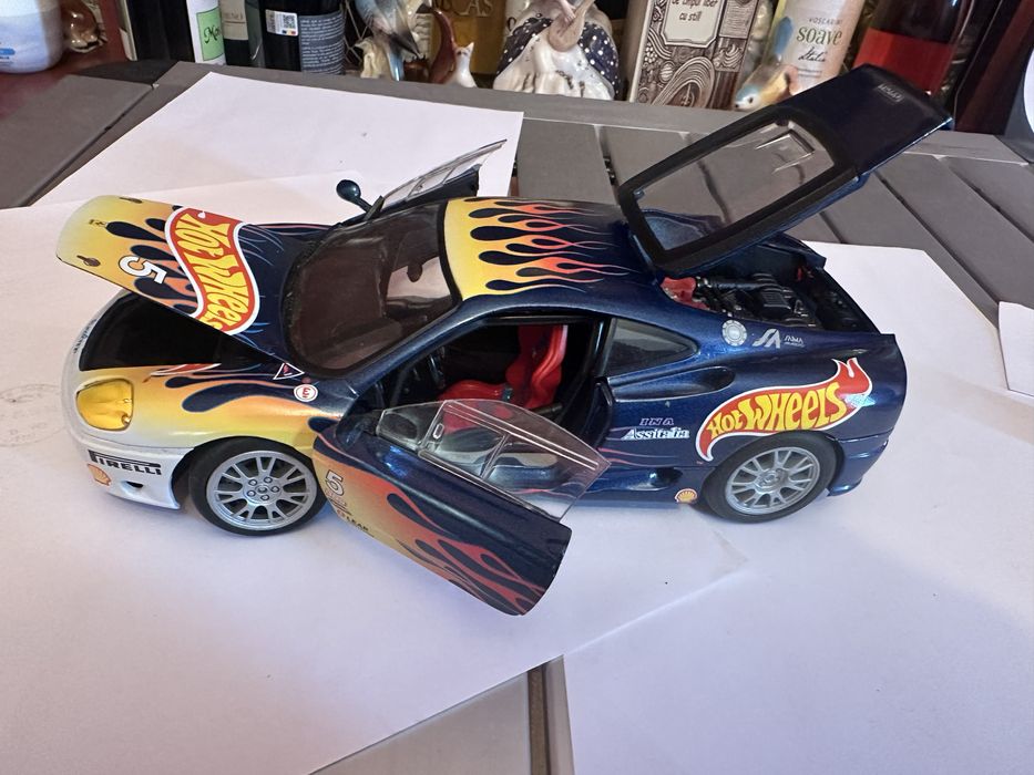 Machete scara 1/18