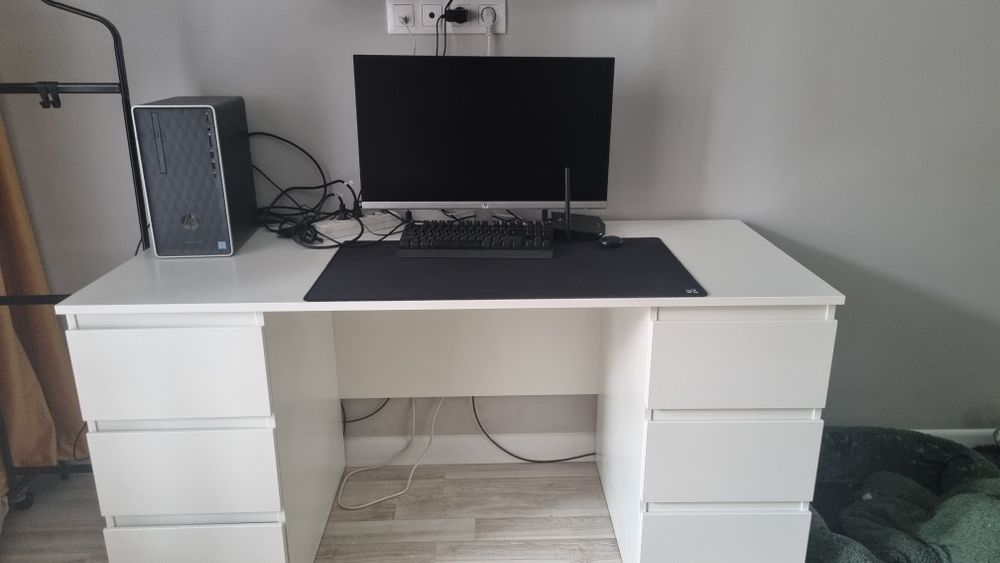 ИгровСрочнр продам игровой компьютер с монитором и клавиатурой!