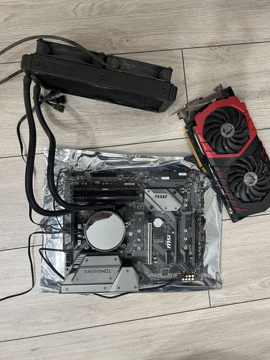 KIT i9 9900K+ NZXT KRAKEN - MSI Z390 - 32GB RAM - GTX 1070TI MSI