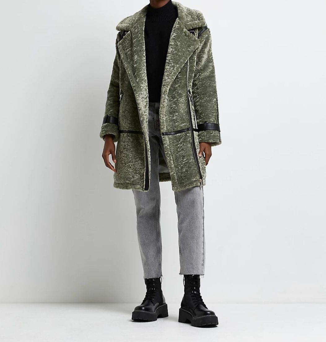Haina,jacheta din blana artificiala stil aviator River Island