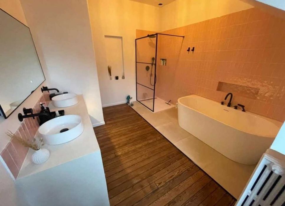 Amenajări interioare , renovări, ,gresie , faianță,parchet, lavabilă