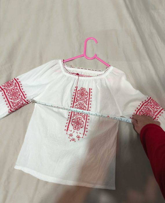 Ie roșu,fetițe,122-128(7/8ani)