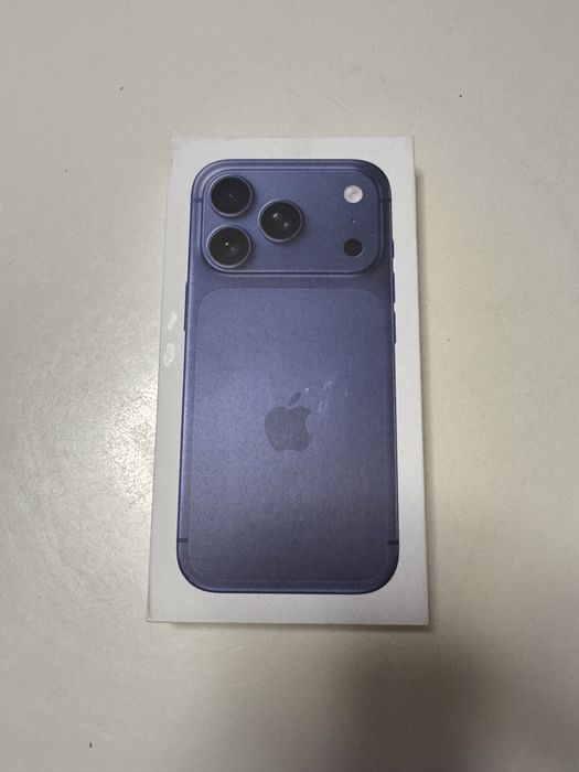 Iphone 17 pro 256gb deep blue