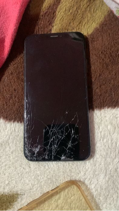 Schimb IPhon xs pe scuter sau cross de 125cc cross u si scuterul de 49