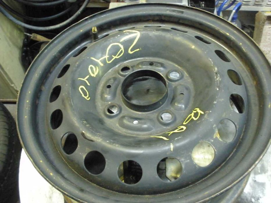 vand 4 jante tabla pe 15" dis 4 x114,3  Smart Forfour,mitshubishi colt