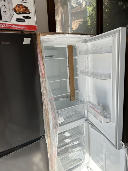 Хладилник с фризер ГОРЕНИЕ / GORENJE 180см ,312 литра