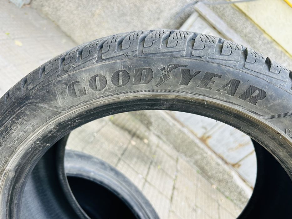 Good Year ULTRAGRIP зимни гуми