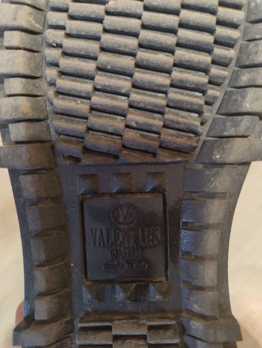 Маратонки valentino