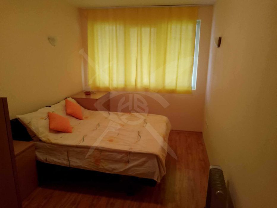 Дава се под наем Двустаен апартамент в Варна, Бриз - 75 кв.м за 350 € - Снимка #3