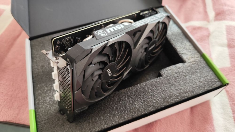Placa video RTX 3070, 8GB RAM, 256 bit bus, GARANTIE