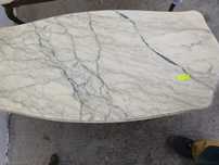 Masuta/masa pt sufragerie/living cu cadru bronz si blat marmura/onix