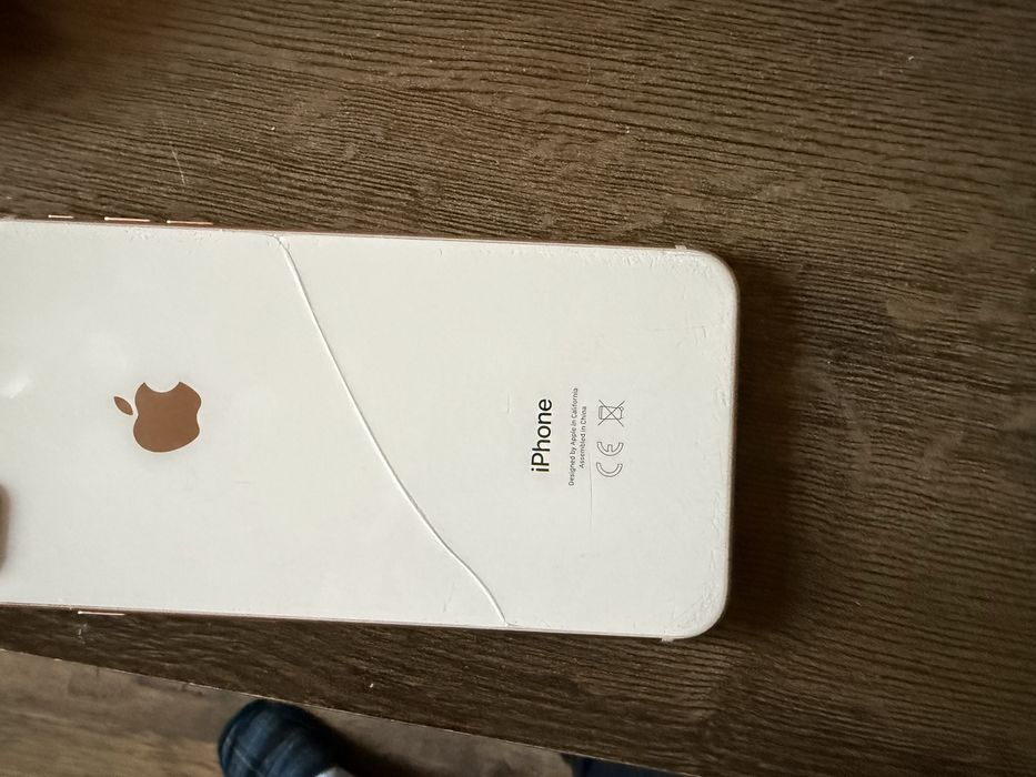 Iphone 8 plus  64gb 76%battery life