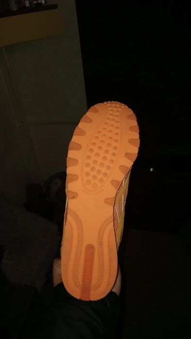 Vand adidasi reebok originali marimea 42