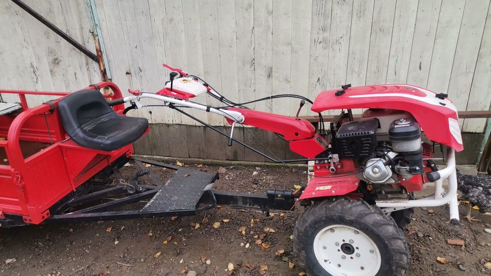 Motocultor cu remorca cu capacitate de 500kg, 16 HP
